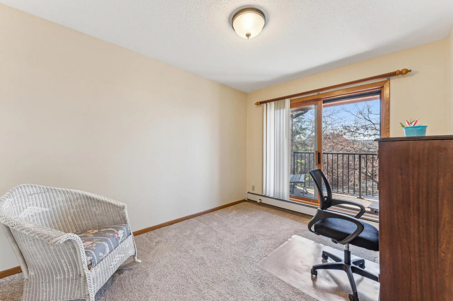 8031 Xerxes Avenue, Bloomington, MN 55431