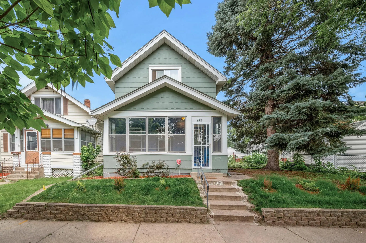 771 Magnolia Avenue, Saint Paul, MN 55106