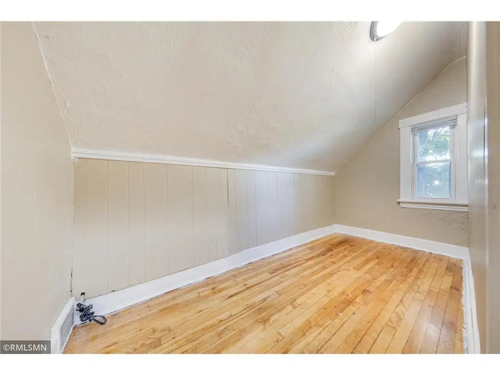 3842 Fremont Avenue, Minneapolis, MN 55412