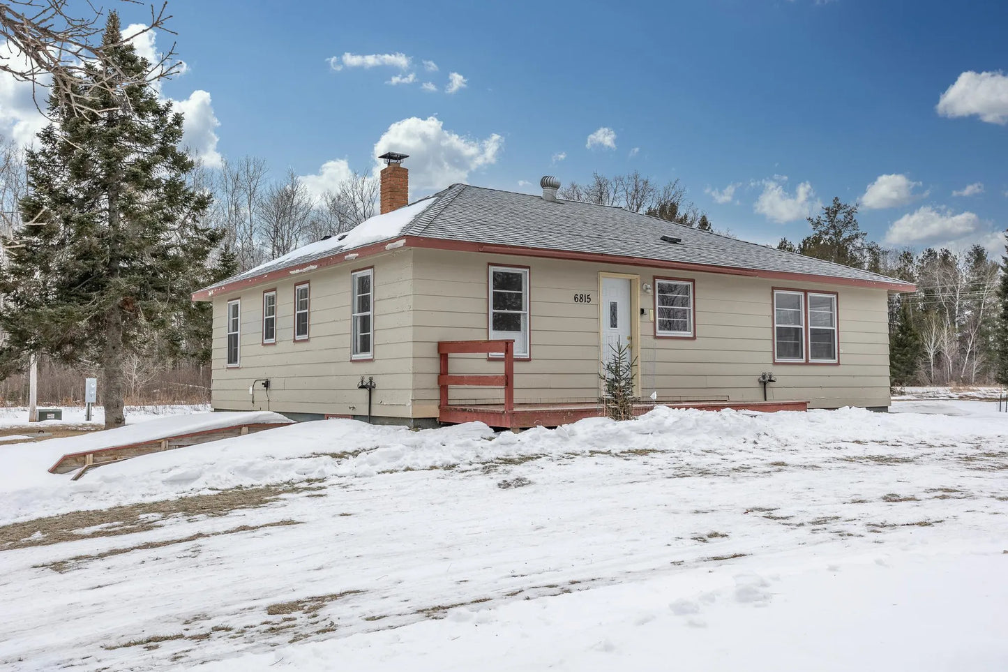 6815 Village Oaks Drive, Remer, MN 56672