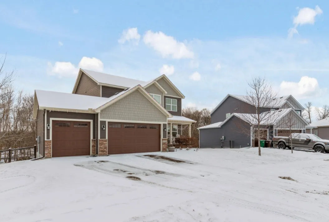 13080 Granstrom Circle, Dayton, MN 55327