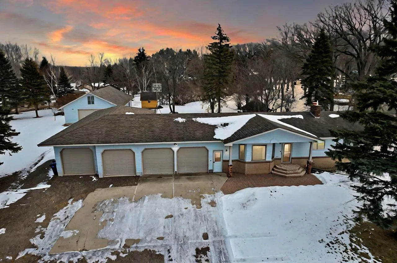 2118 Woodland Lane, Fergus Falls, MN 56537