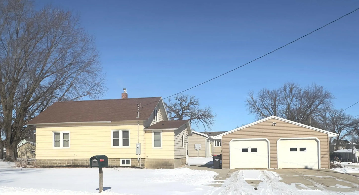 102 1st Avenue, Dodge Center, MN 55927