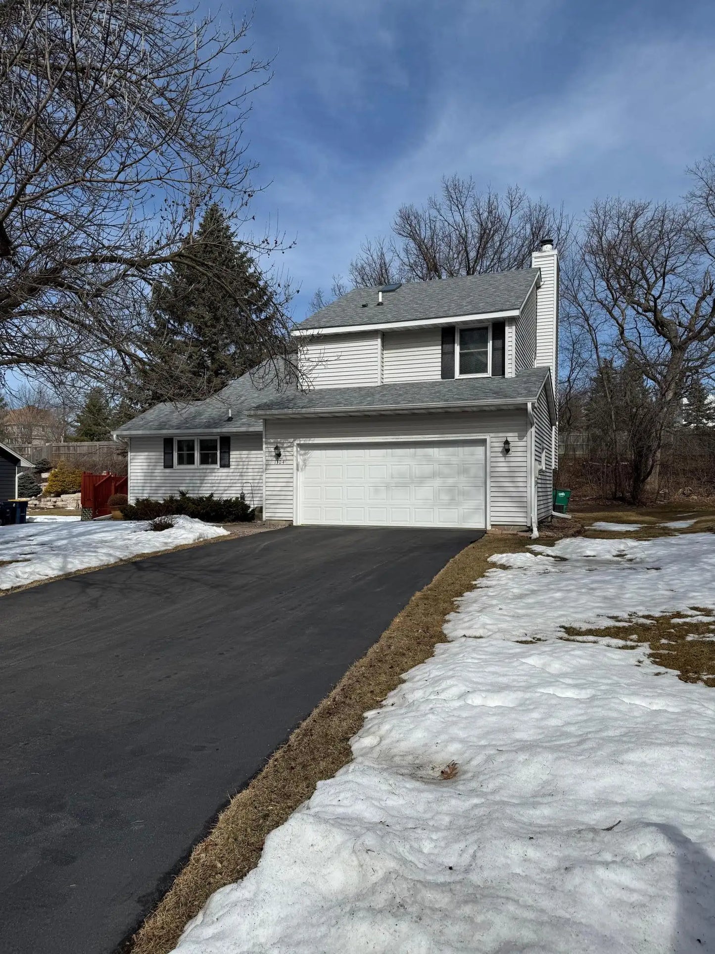 1304 Rushmore Crescent, Burnsville, MN 55306