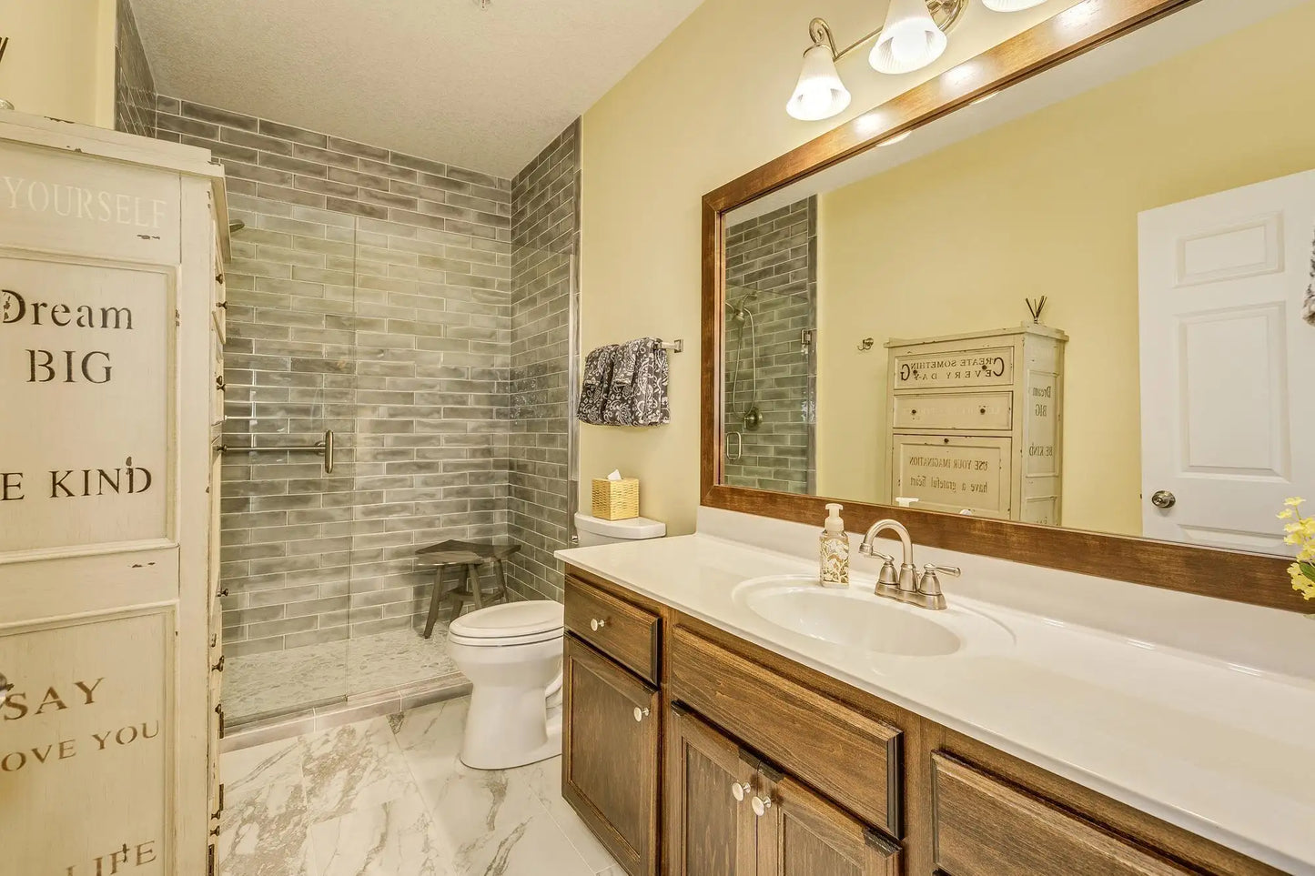 150 Travelers Trail, Burnsville, MN 55337