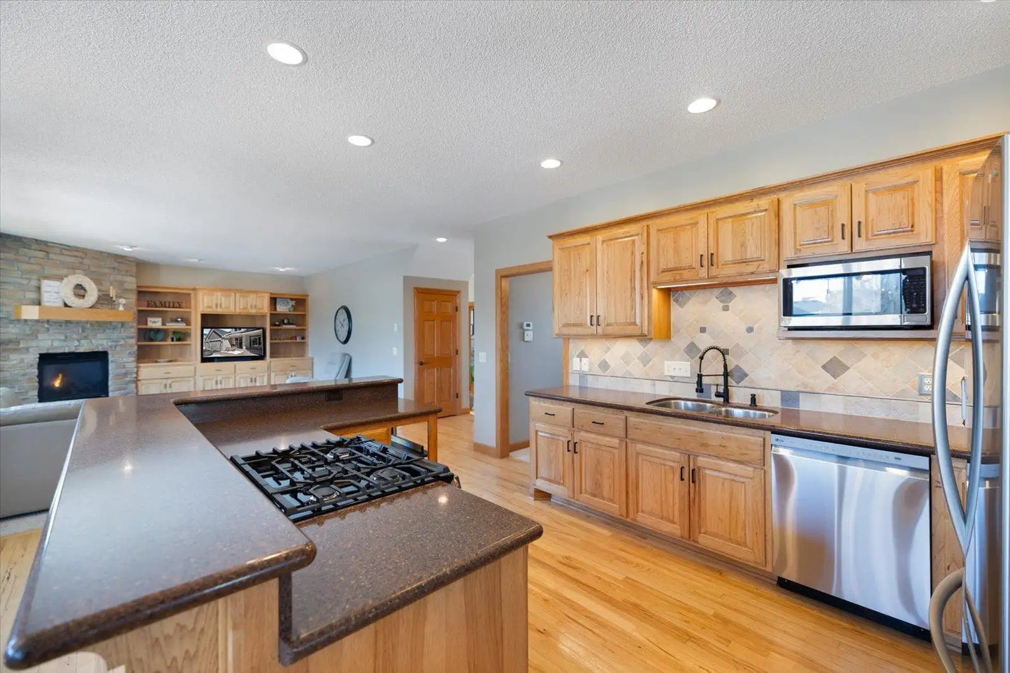 10512 Toledo Drive, Brooklyn Park, MN 55443