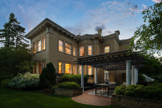 226 Grotto Street, Saint Paul, MN 55105