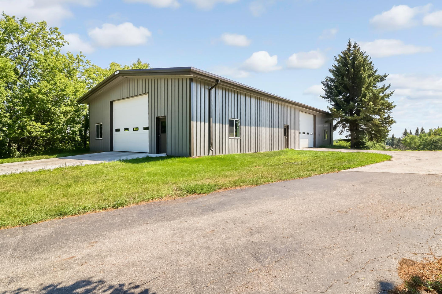 10328 County Highway 5 , Pelican Rapids, MN 56572