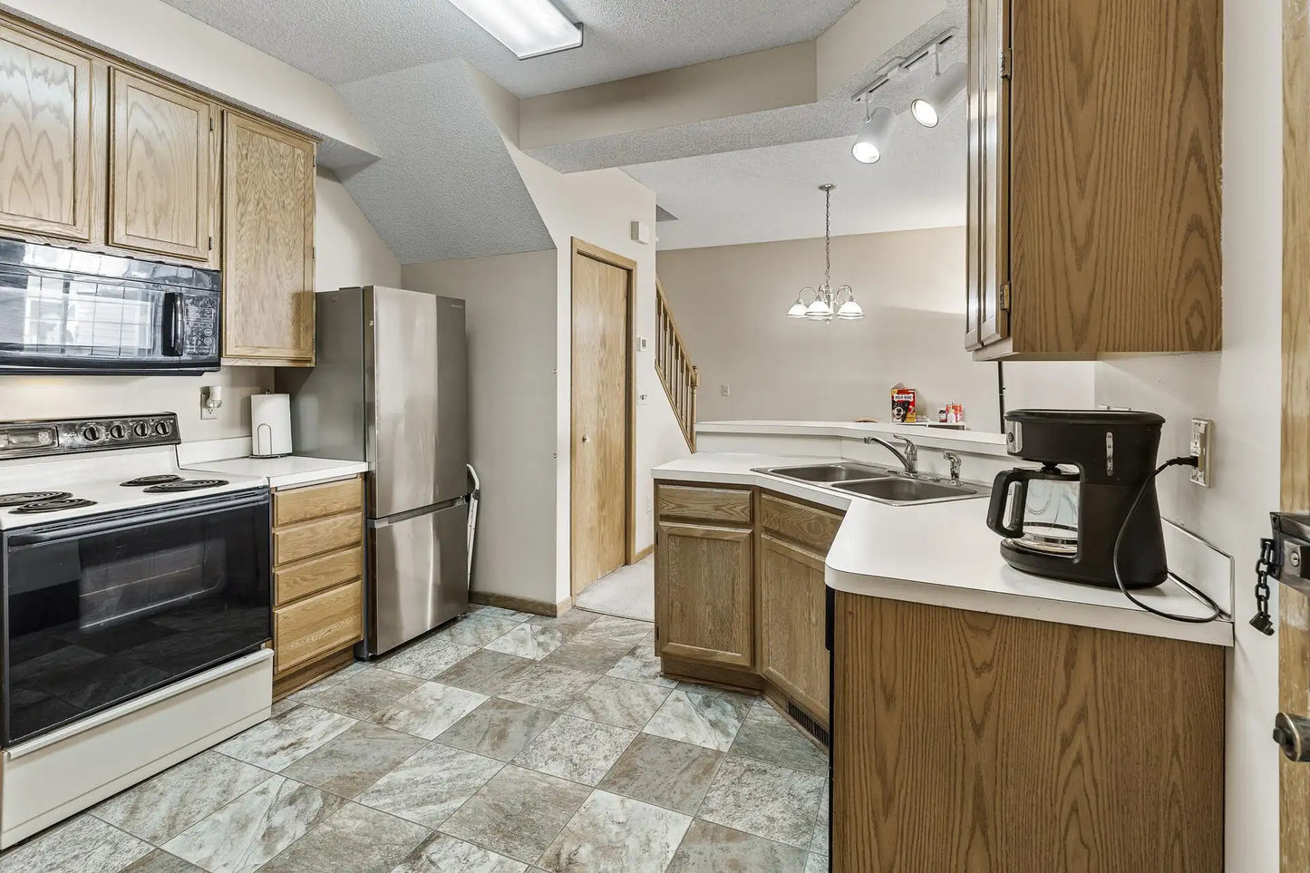 9241 Troon Court, Woodbury, MN 55125