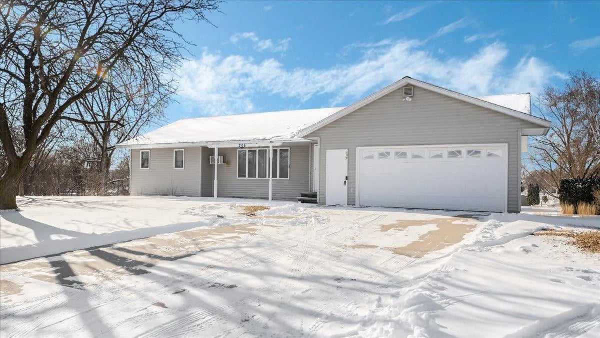 205 Ash Street, Sauk Centre, MN 56378