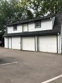 2047 Grand Avenue, Saint Paul, MN 55105