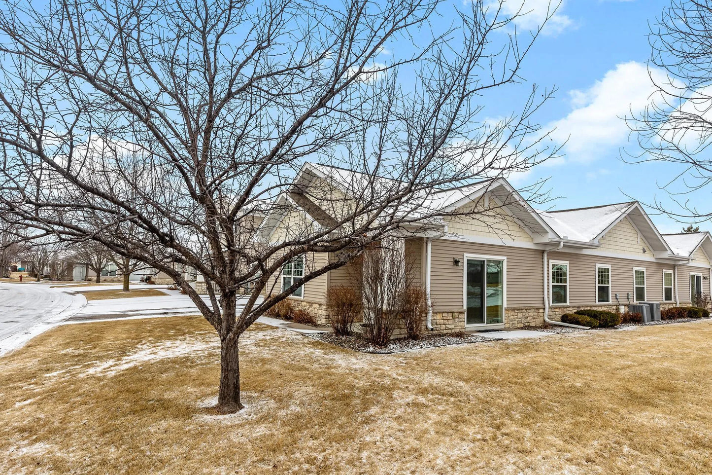 986 Crossing Way, Delano, MN 55328