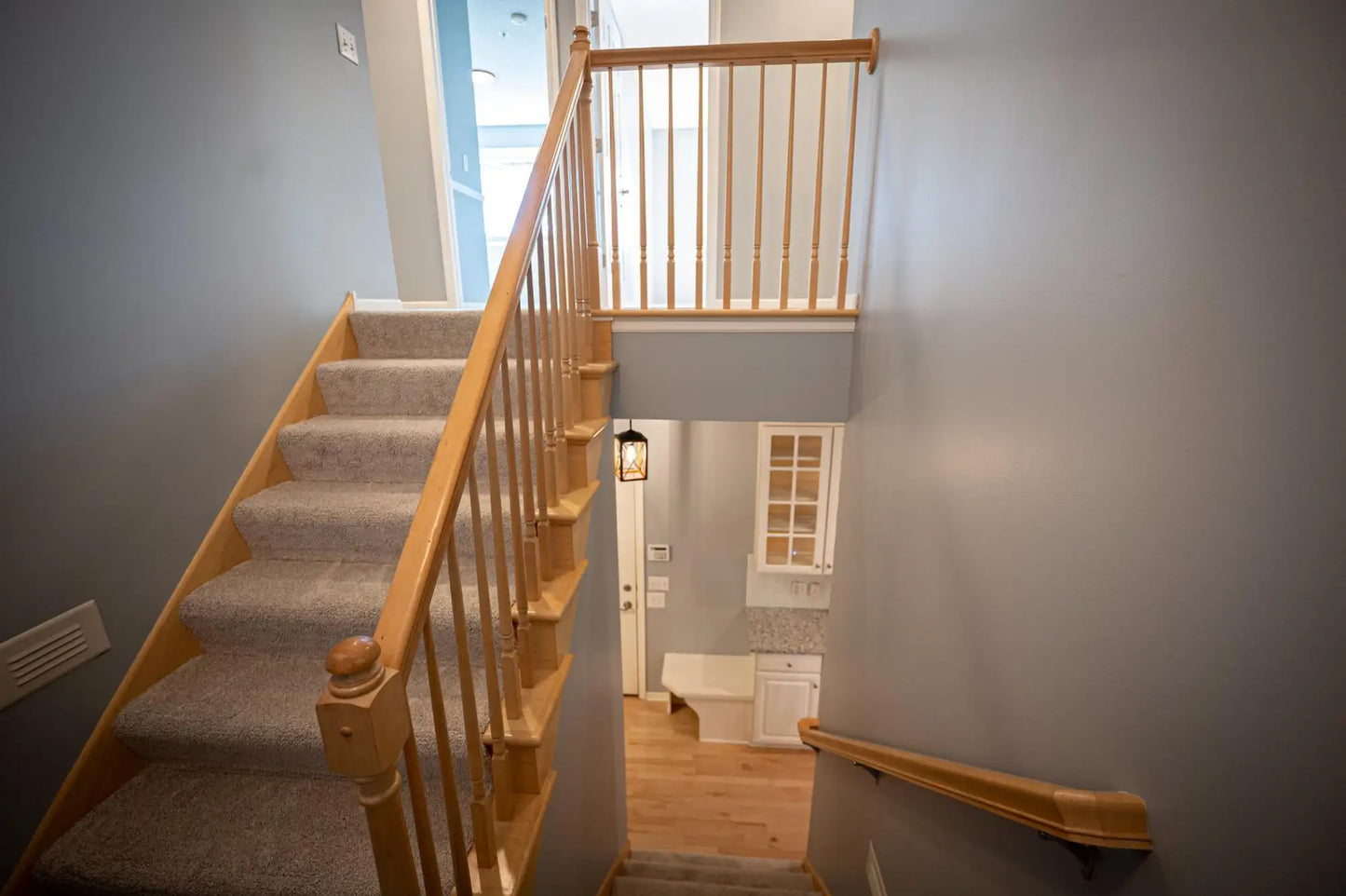 10100 Bridgehill Terrace, Eden Prairie, MN 55347