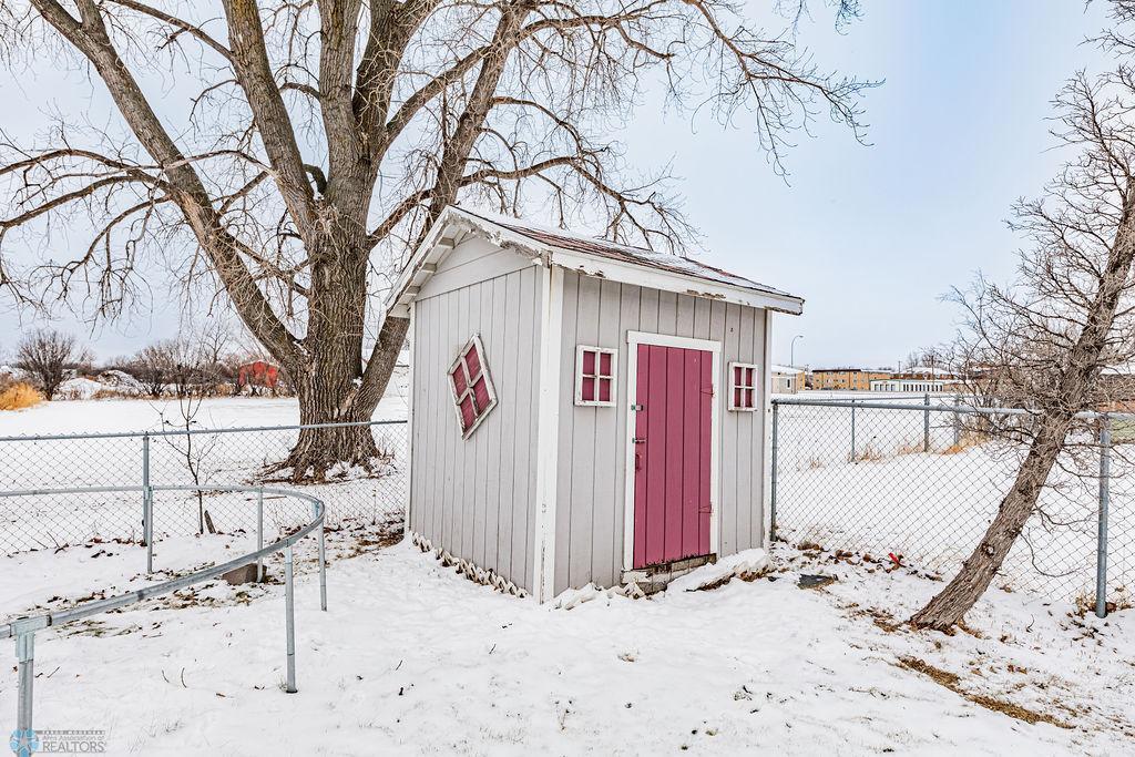 104 4th Street, Dilworth, MN 56529