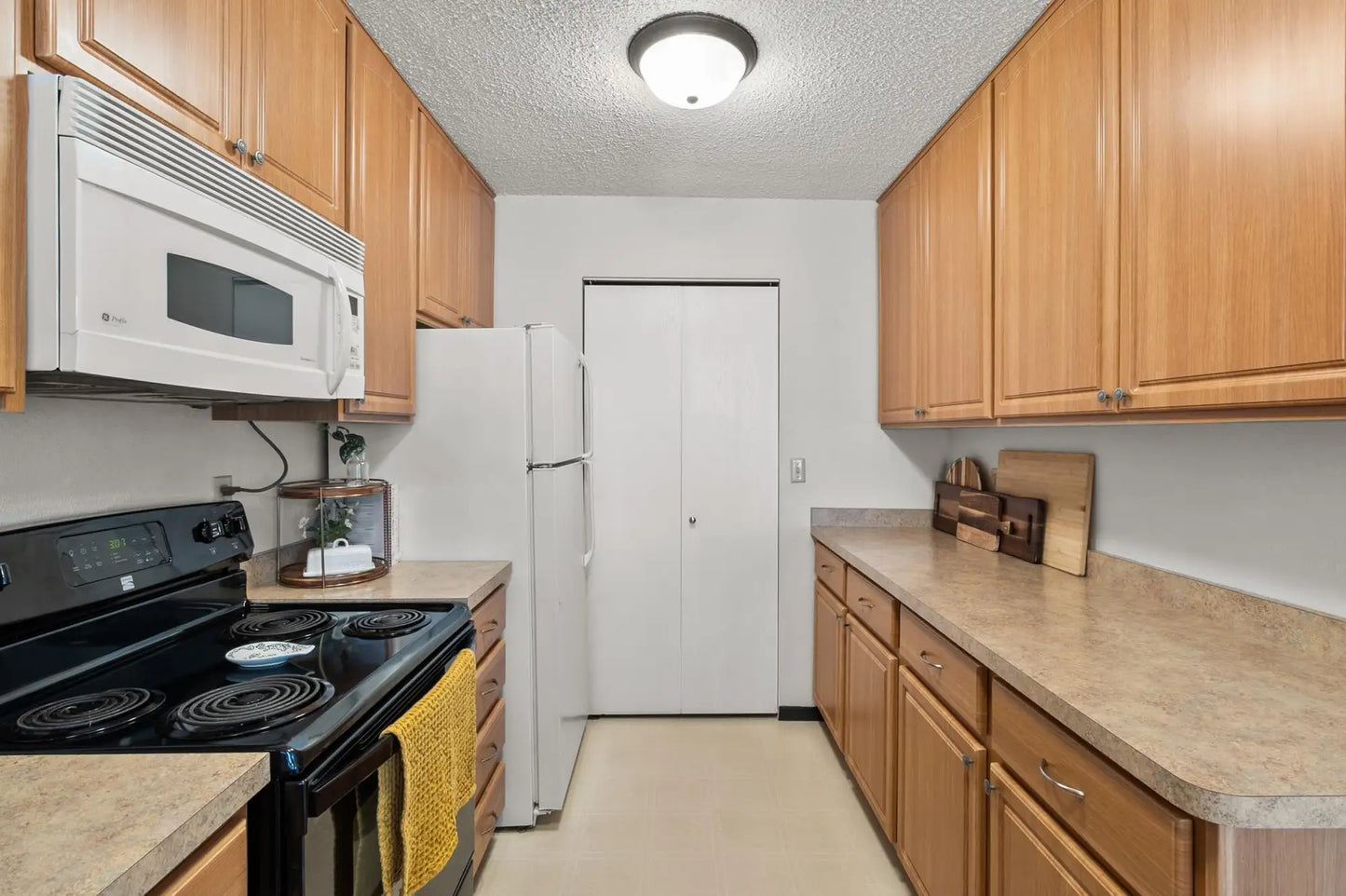 5898 Cahill Avenue, Inver Grove Heights, MN 55076