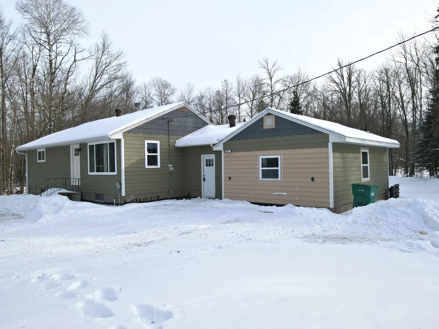 24961 County Road 70 , Bovey, MN 55709