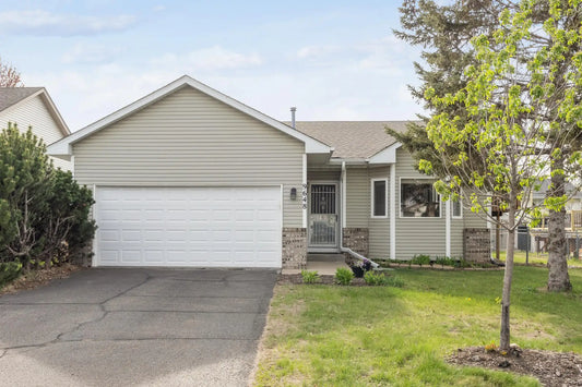 9648 Hallmark Avenue, Cottage Grove, MN 55016