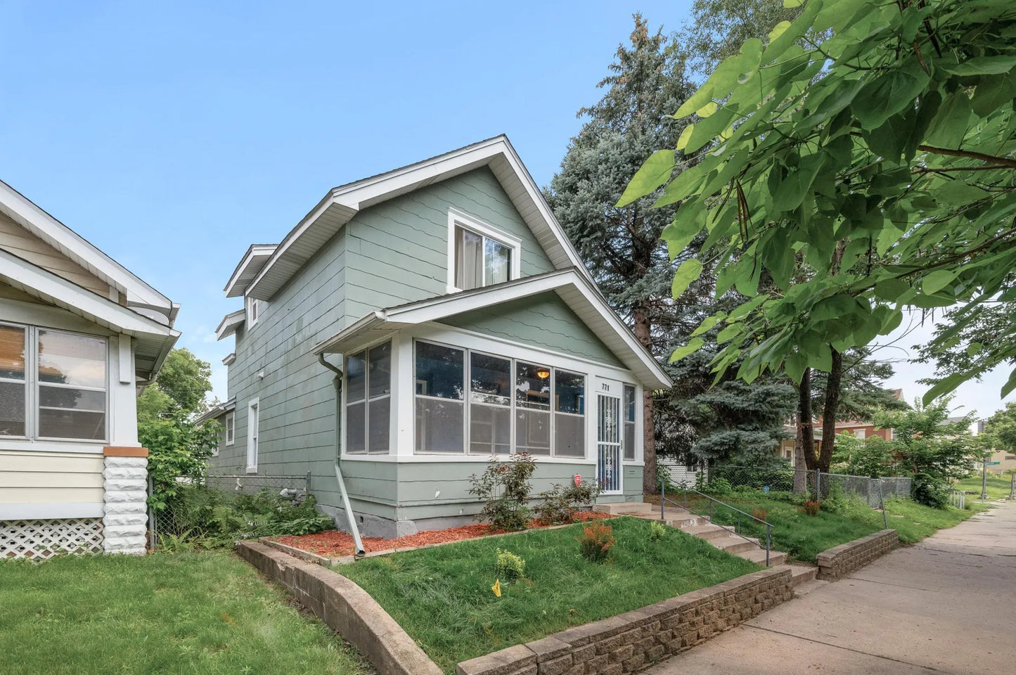 771 Magnolia Avenue, Saint Paul, MN 55106