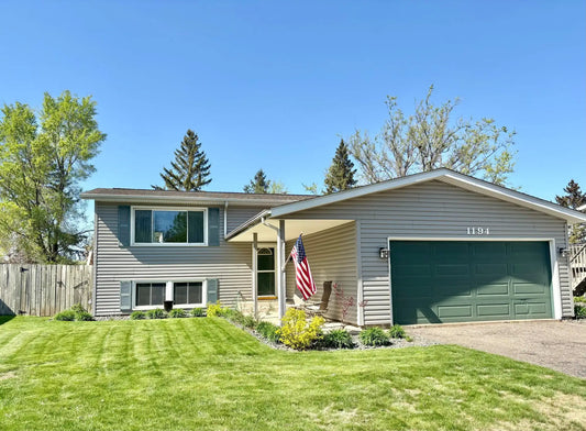 1194 Villa Court, Hastings, MN 55033