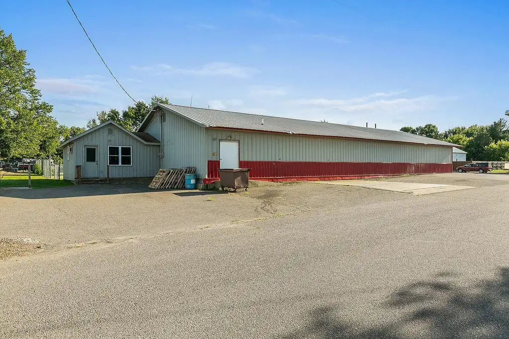 9394 Highway 25 , Buckman, MN 56364