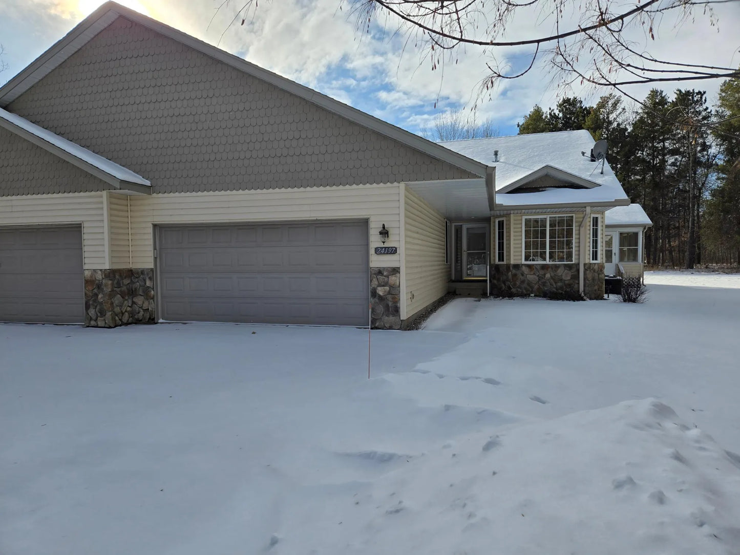 24197 White Pine Drive, Nisswa, MN 56468