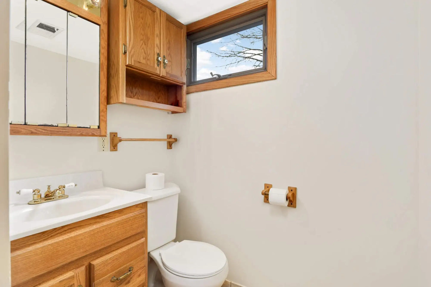 8100 Ivywood Avenue, Cottage Grove, MN 55016