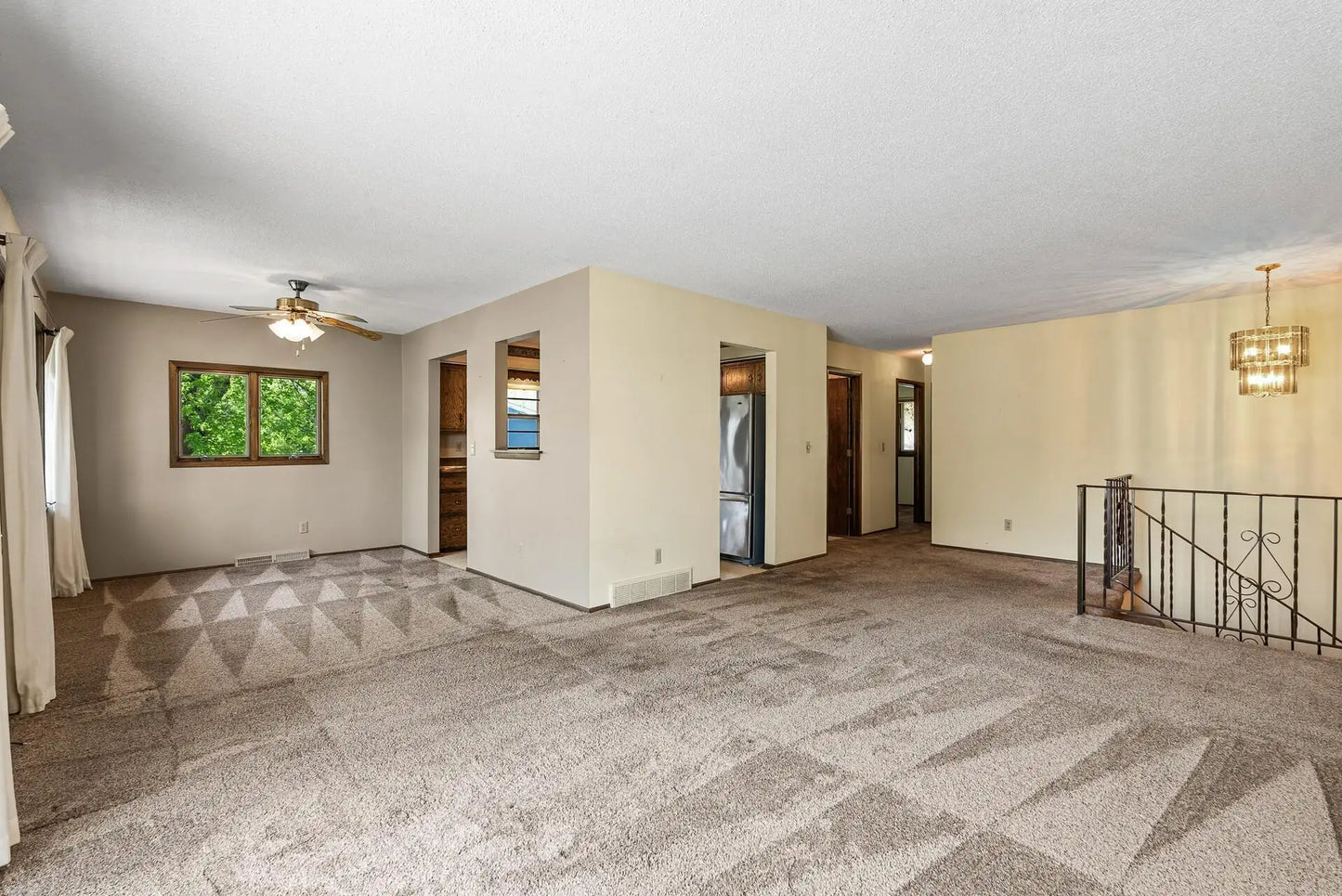 10074 Pilgrim Way, Maple Grove, MN 55369