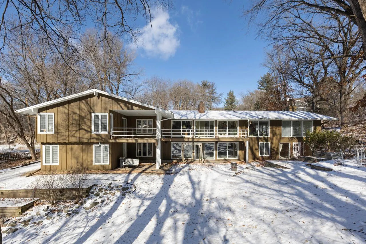 7115 Tralee Drive, Edina, MN 55439