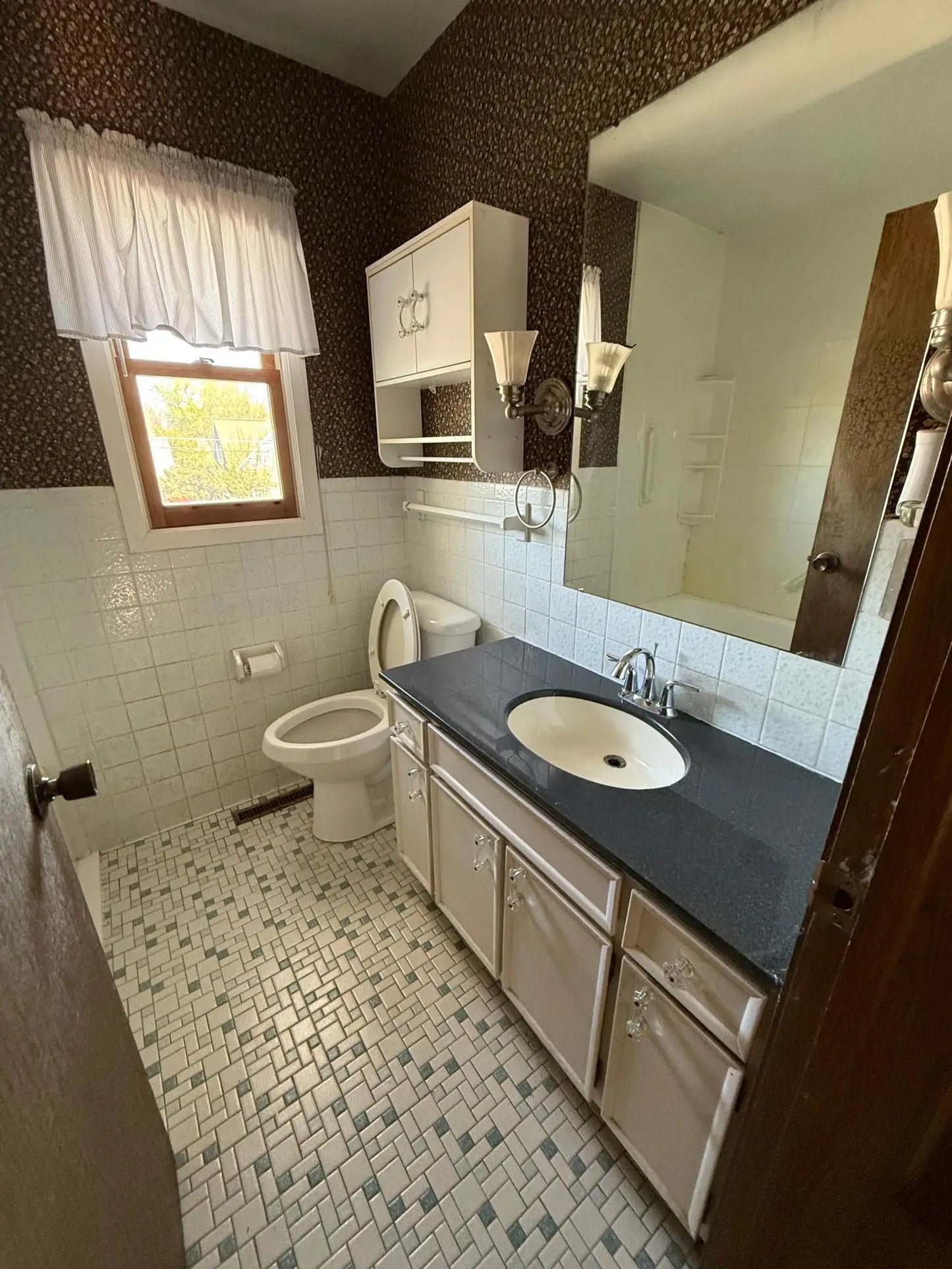 791 Cottage Avenue, Saint Paul, MN 55106