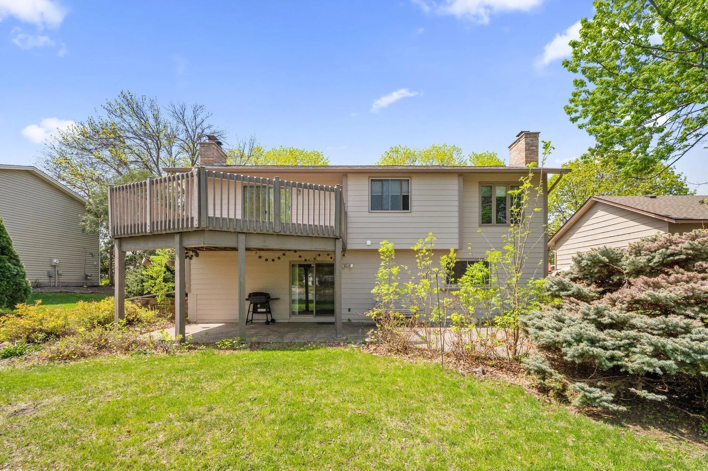 8116 Zenith Court, Brooklyn Park, MN 55443