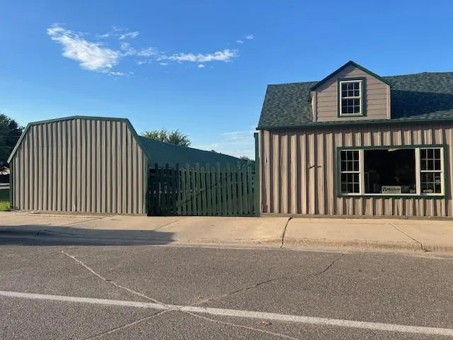 52 Main Street, Bowlus, MN 56314