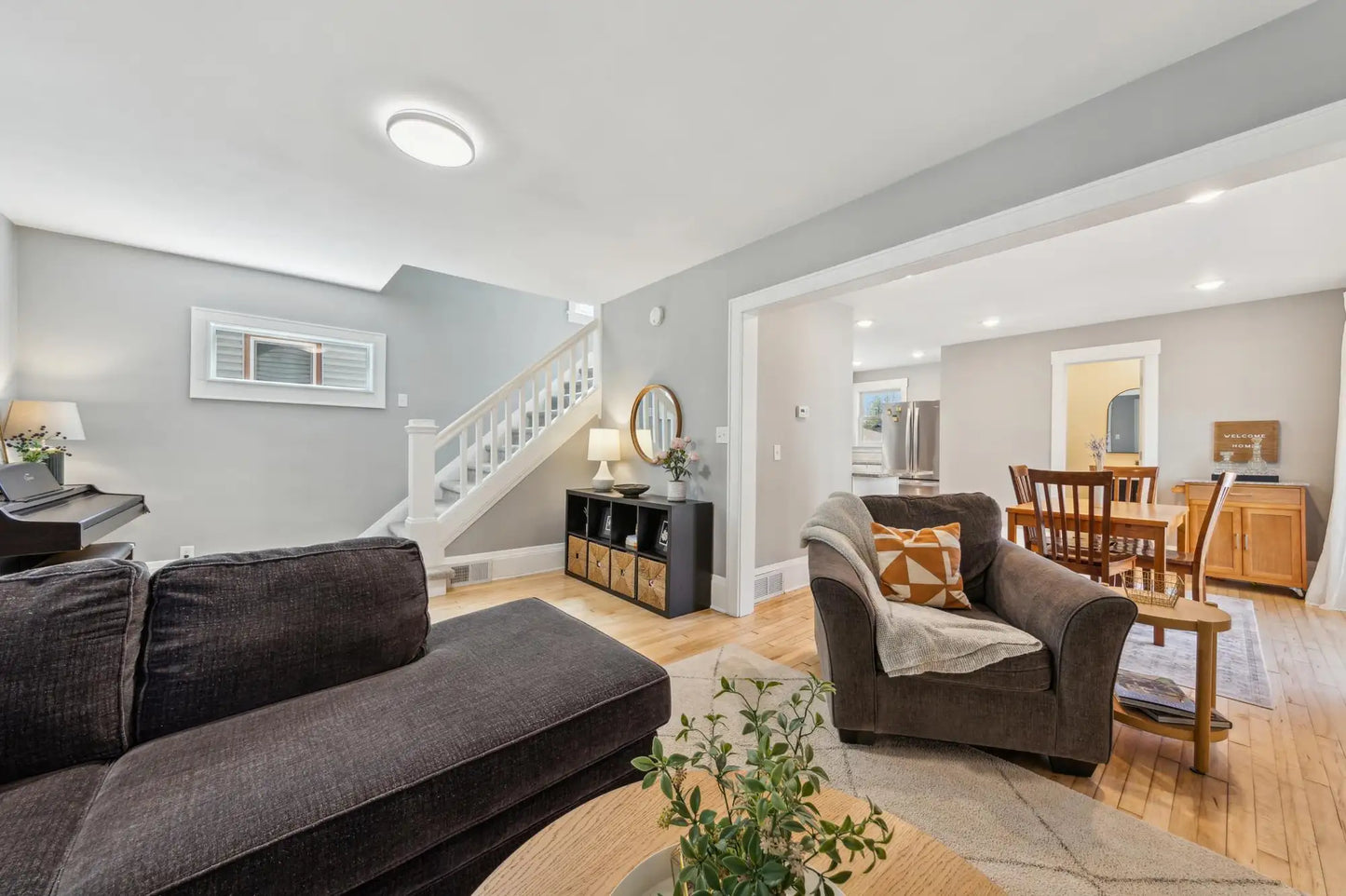 1061 Oxford Street, Saint Paul, MN 55103