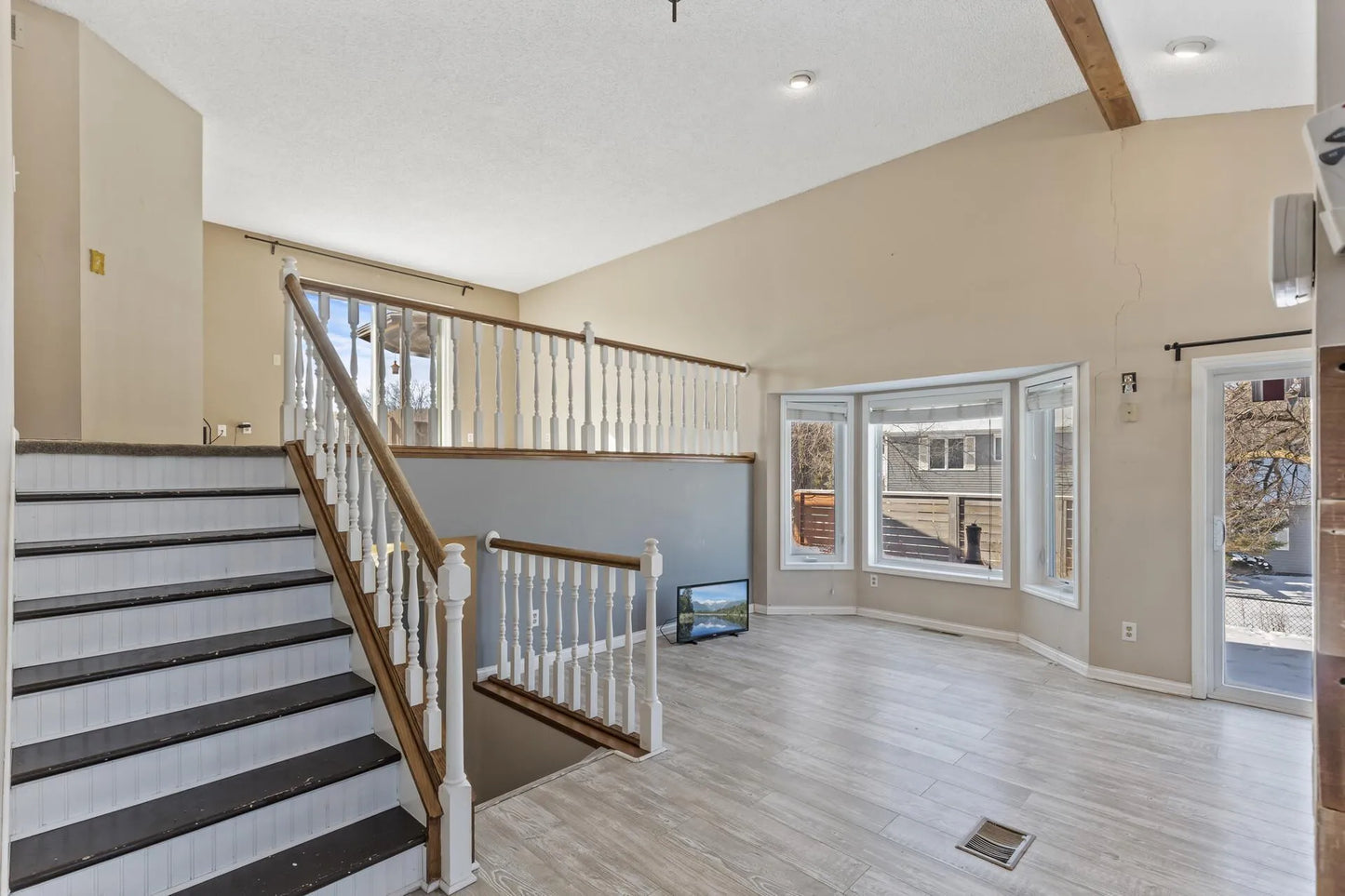 4577 Oak Chase Way, Eagan, MN 55123