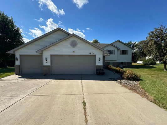 6343 Illsley Avenue, Maple Lake, MN 55358