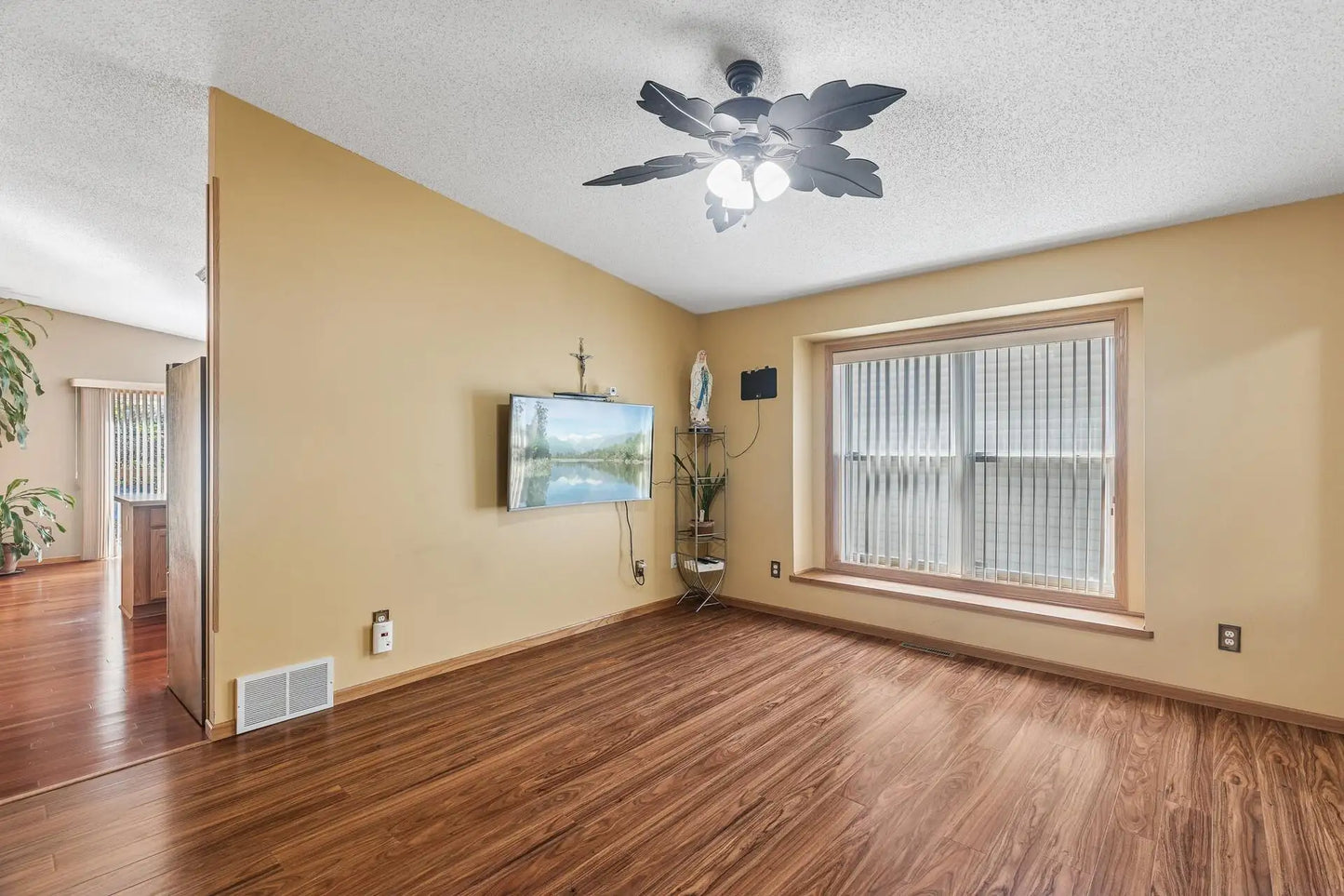 1138 Norton Street, Saint Paul, MN 55117