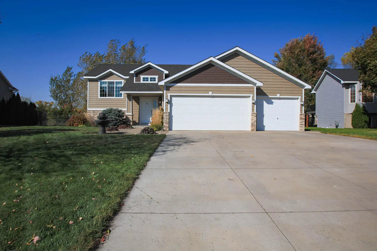 823 Harrison Drive, Big Lake, MN 55309