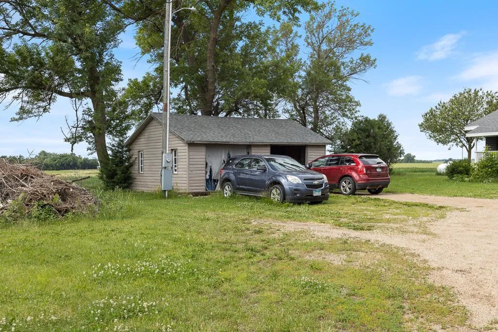 2093 US Highway 59 , Marshall, MN 56258