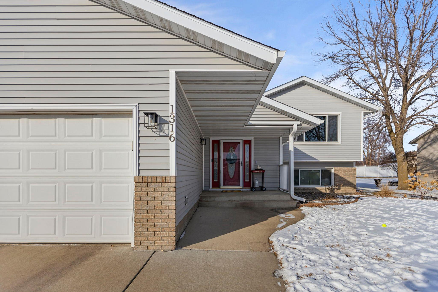 1316 19th Street, Faribault, MN 55021