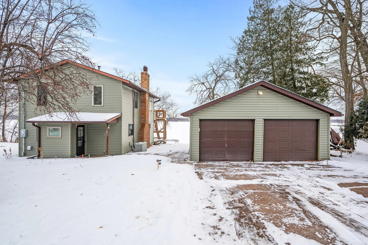 28605 Johnson Lane, Chisago City, MN 55013