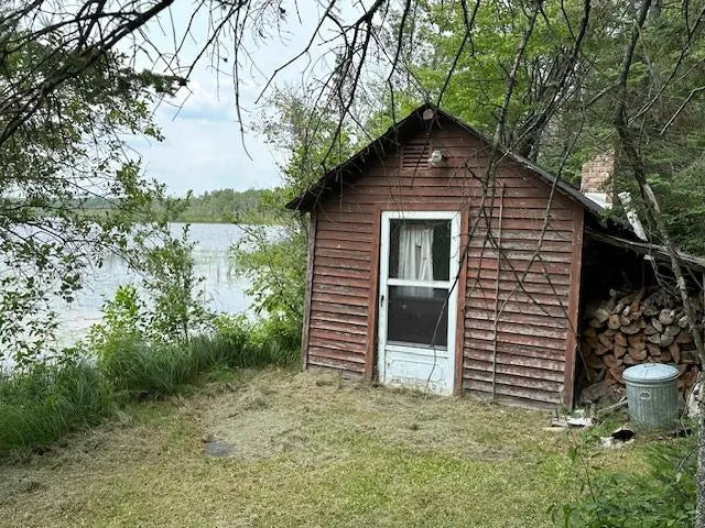 2685 Elliots Lake Road, Eveleth, MN 55734