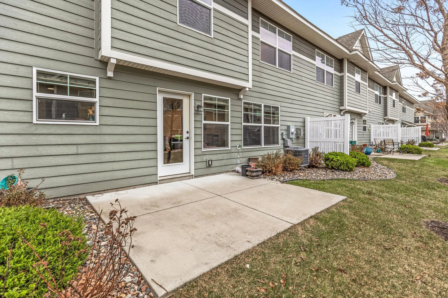 3259 Red Oak Trail, Medina, MN 55340