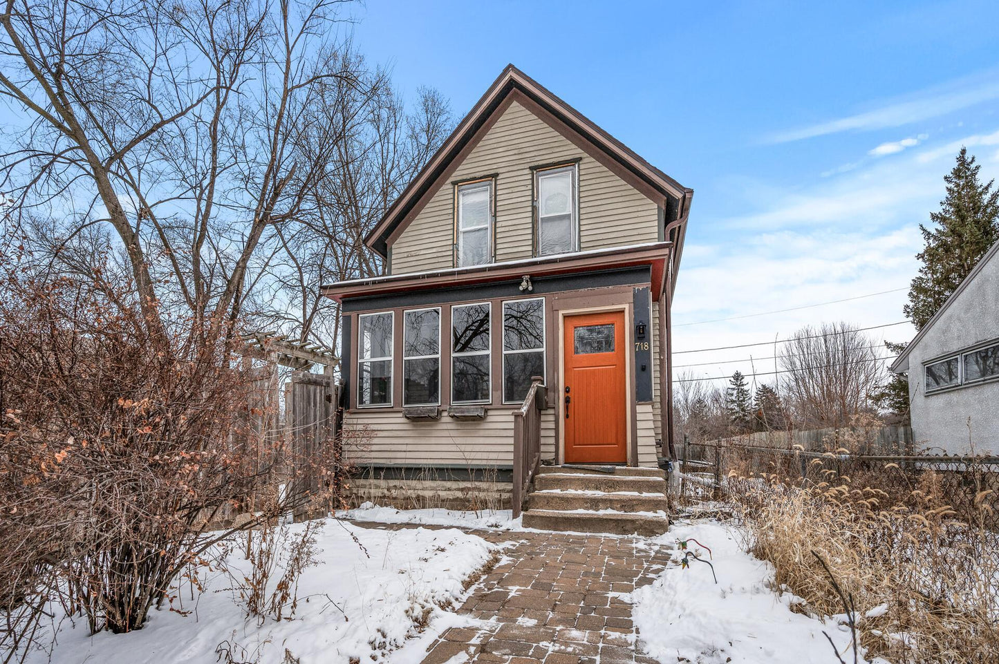 718 Bellows Street, Saint Paul, MN 55107