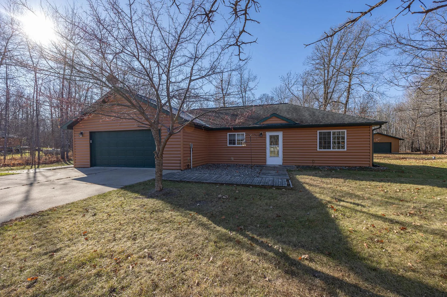 2359 Webb Forest Court, Hackensack, MN 56452