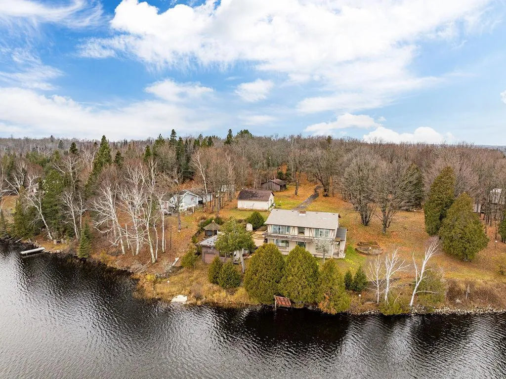 4292 Thomas Lake Road, Two Harbors, MN 55616