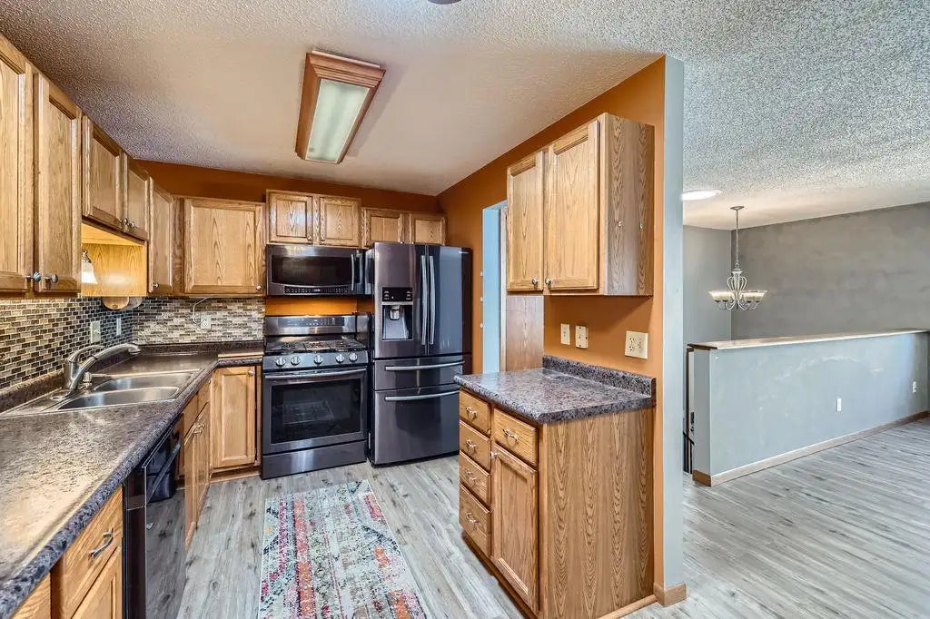 564 Kendall Drive, Hastings, MN 55033