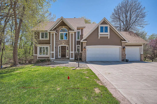 1237 Summit Oaks Drive, Burnsville, MN 55337