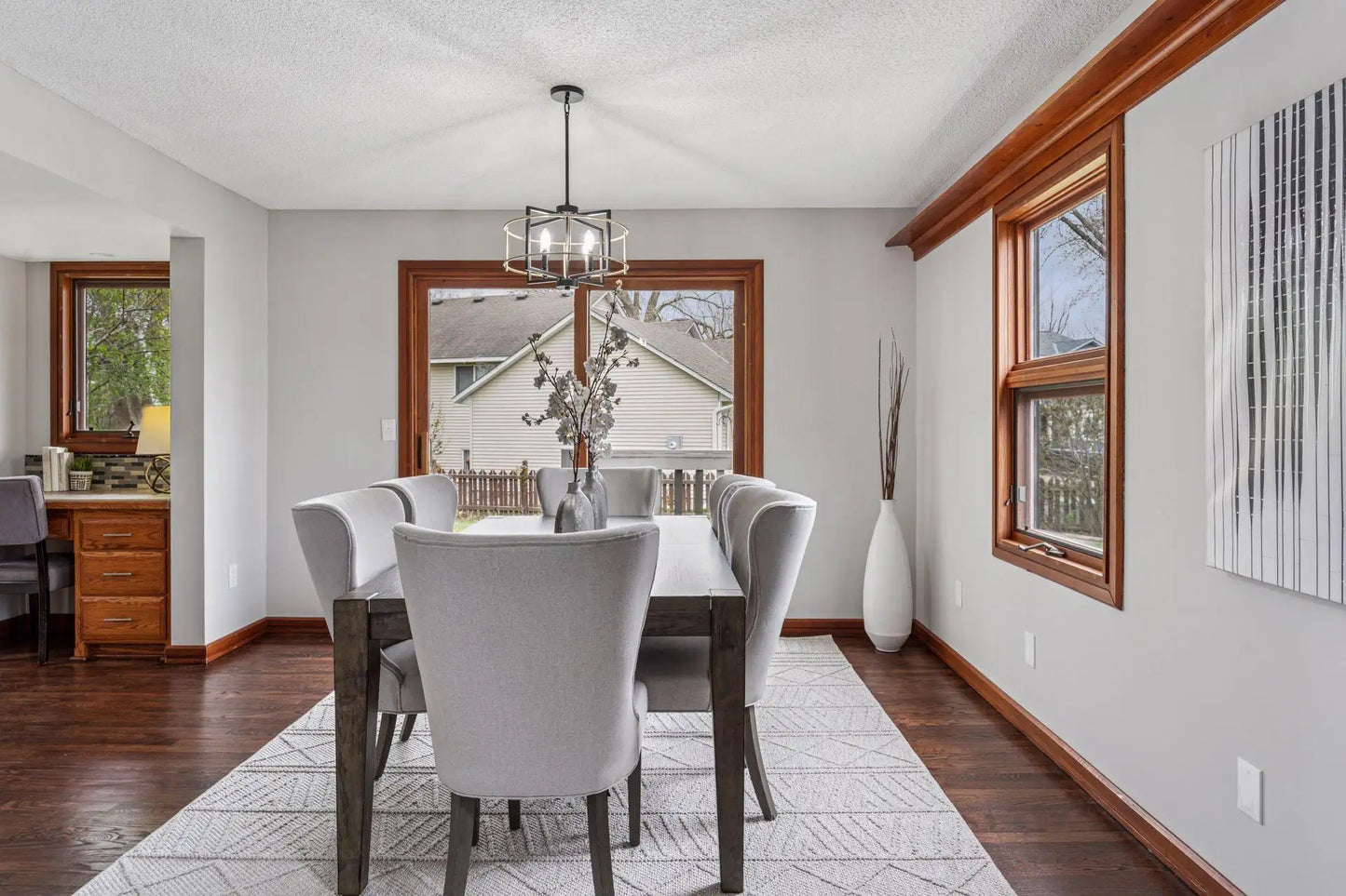 8072 Jocelyn Avenue, Cottage Grove, MN 55016