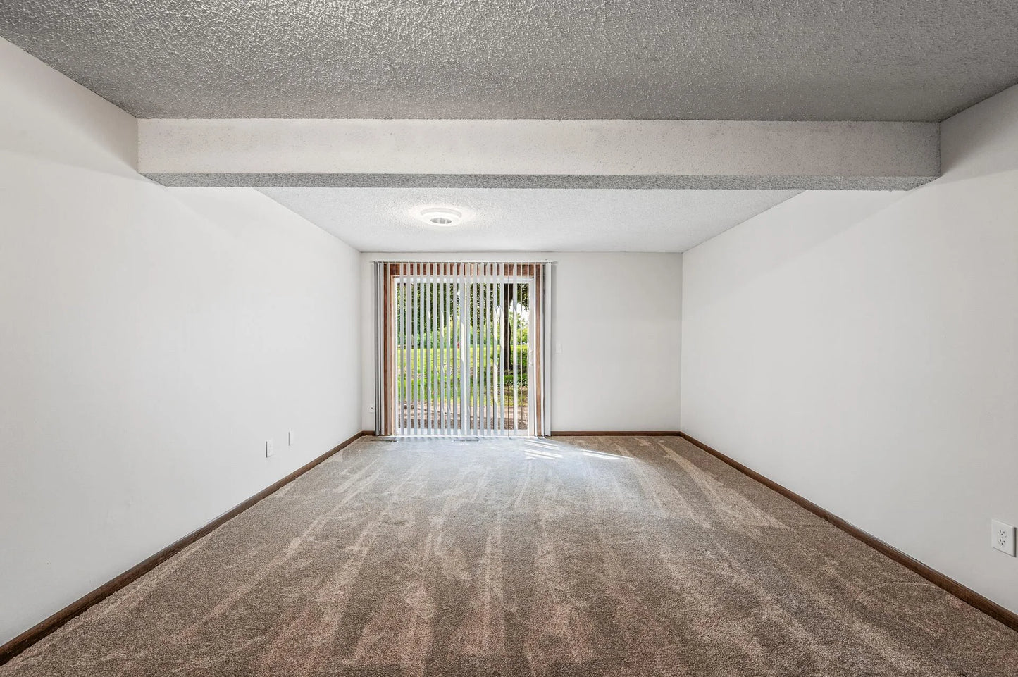 9361 Nesbitt Road, Bloomington, MN 55437
