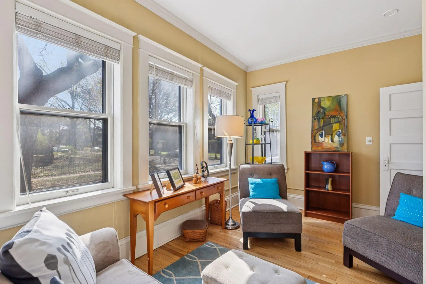 87 Milton Street, Saint Paul, MN 55104