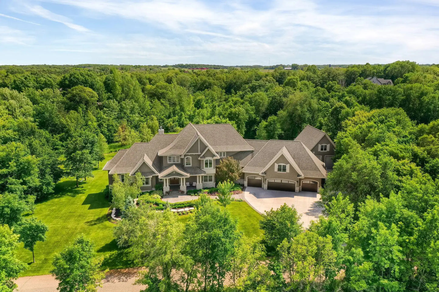22065 Oakdale Drive, Corcoran, MN 55374